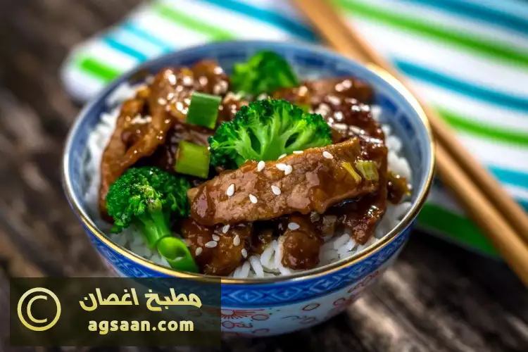 فيليه اللحم بالبروكلي والصويا صوص 1 فيليه اللحم بالبروكلي والصويا صوص