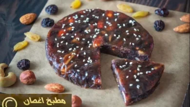 طريقة عمل كيكة التمر بالقشطة والجوز 15 طريقة عمل كيكة التمر بالقشطة والجوز